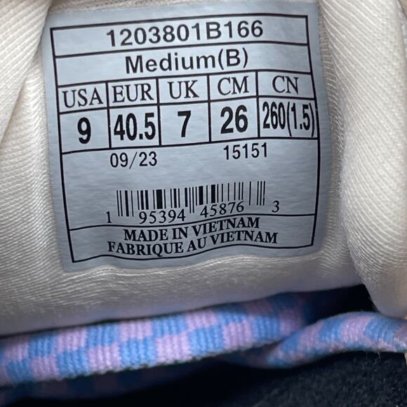 Brooks Ghost 15 Shoes Womens Size 9 B White Running Comfort Walking Sneakers - Picture 8 of 8